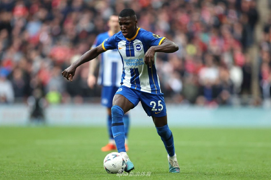 凭借其强大 凭借其强大