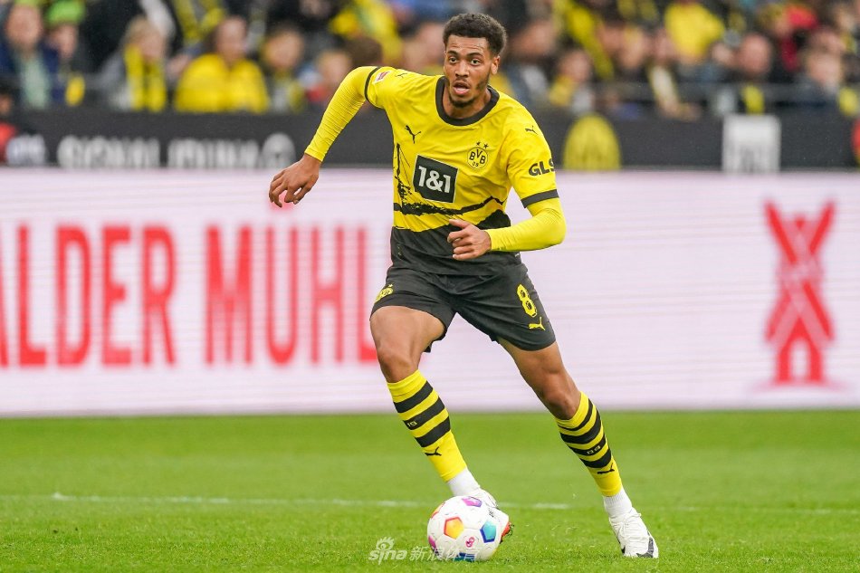 为球迷们带 为球迷们带