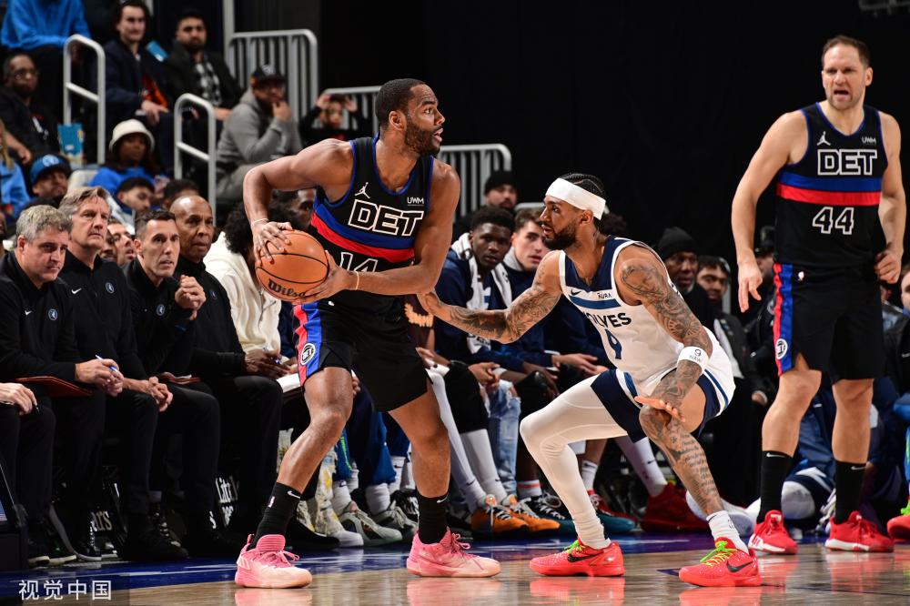 比赛伊始 比赛伊始